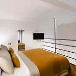 Dimora Ai Leoni, & Apartament *
