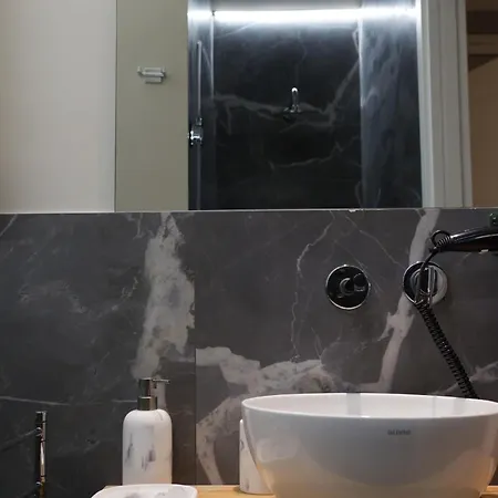 Dimora Ai Leoni, & Appartement