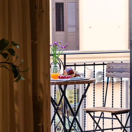 Apartment Dimora Ai Leoni, & Palermo
